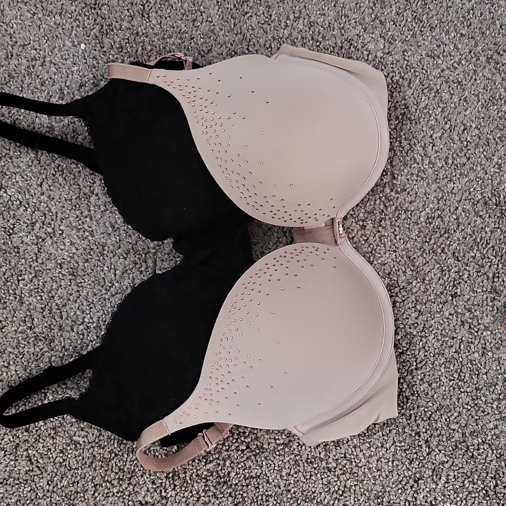 VS bra 34D